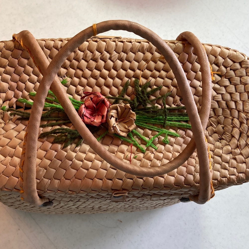 Vintage Woven Tote with Floral Accents - Picture 5 of 12